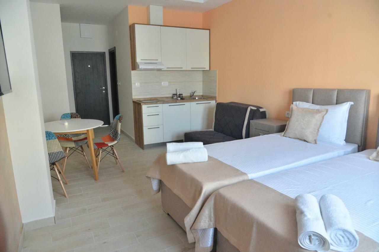 Helada Apartments Tivat Dış mekan fotoğraf