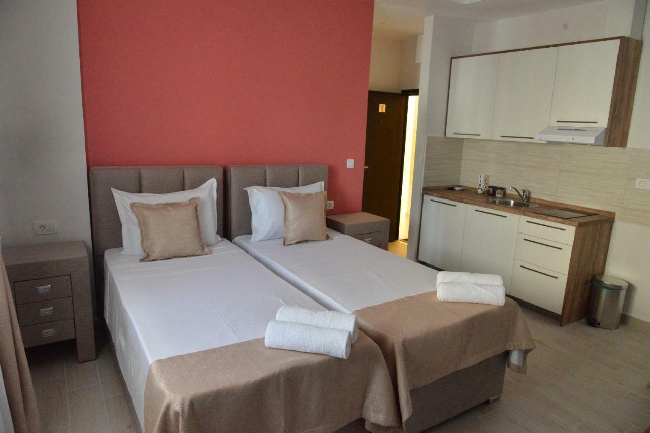 Helada Apartments Tivat Dış mekan fotoğraf