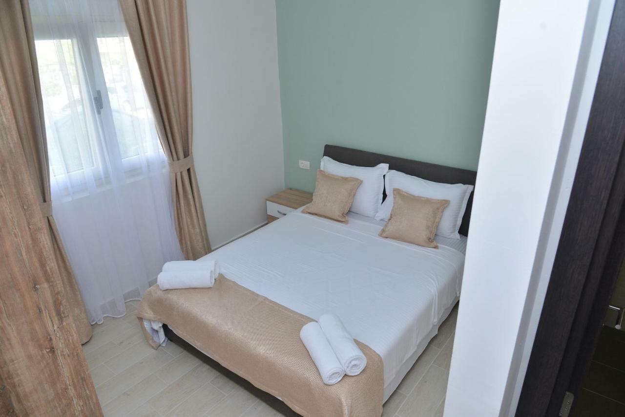Helada Apartments Tivat Dış mekan fotoğraf