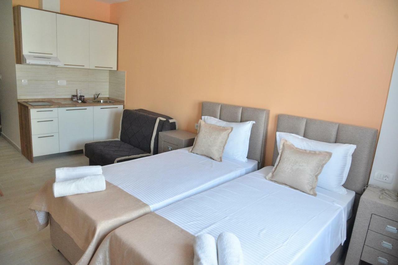 Helada Apartments Tivat Dış mekan fotoğraf