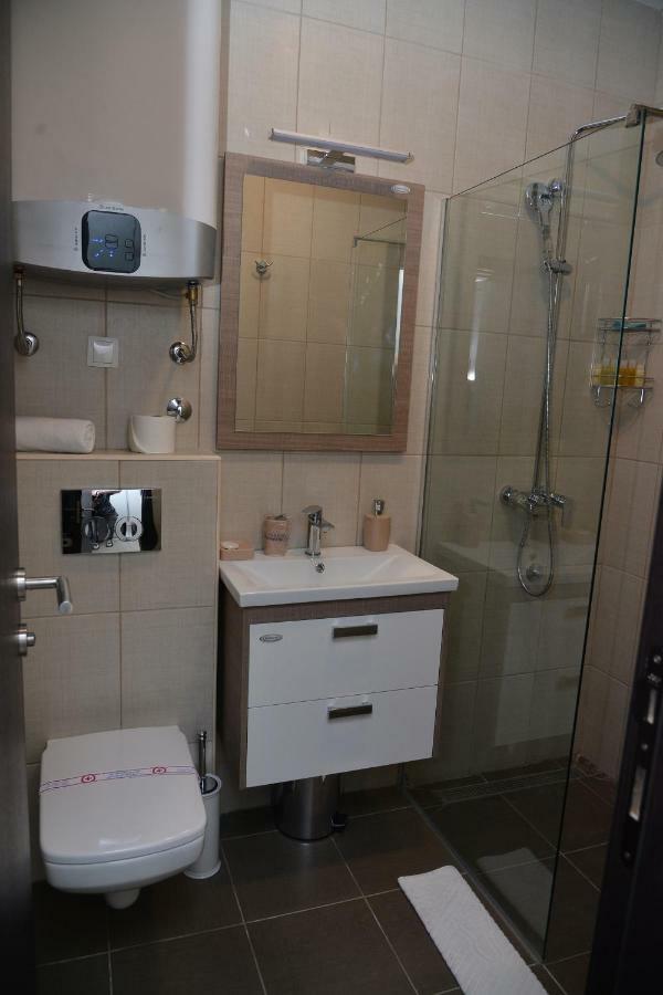 Helada Apartments Tivat Dış mekan fotoğraf